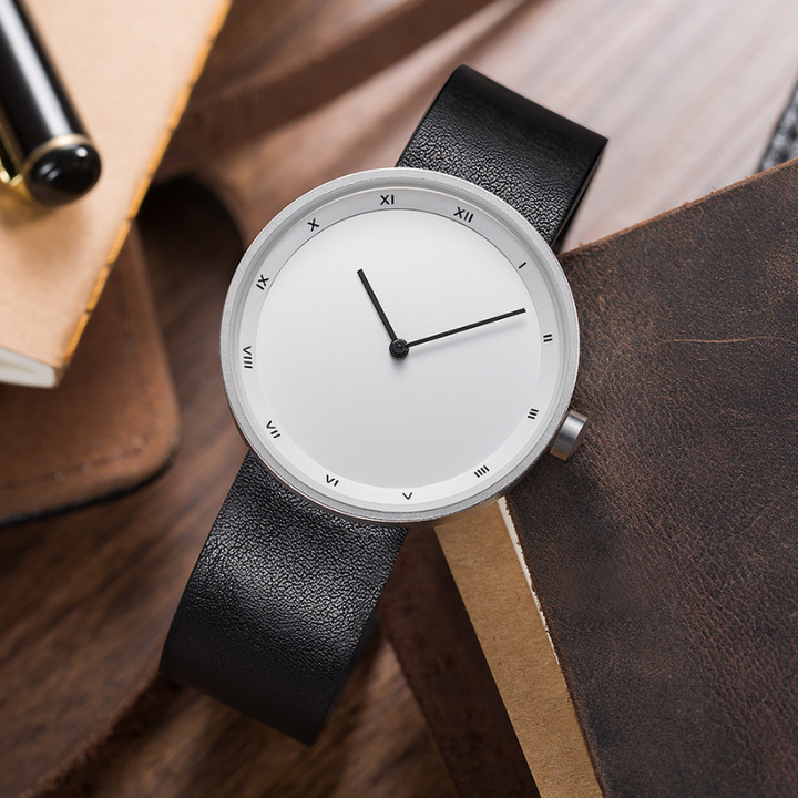 Minimalist Stil Kuvars Kol Saati